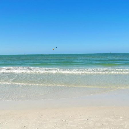 Modern & Fresh - Less Than 3 Miles To The Beach! Sarasota Eksteriør bilde