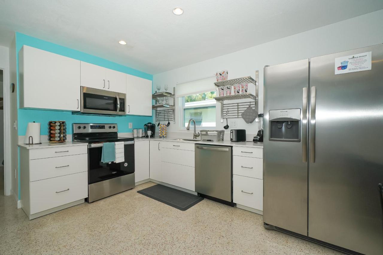 Modern & Fresh - Less Than 3 Miles To The Beach! Sarasota Eksteriør bilde